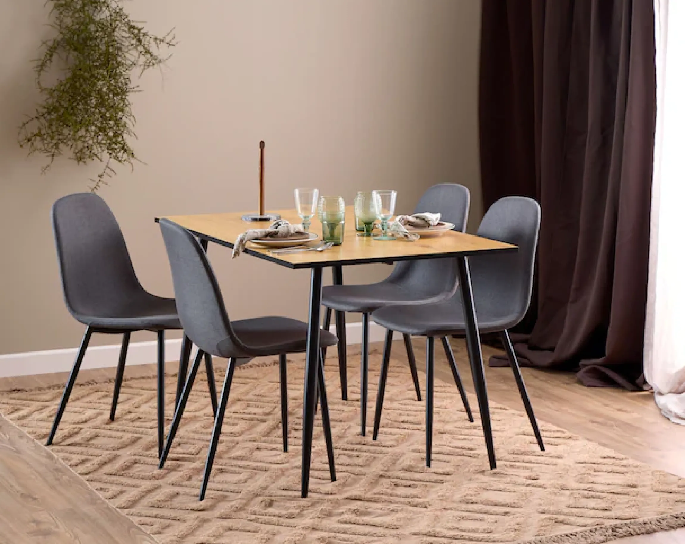 ACTONA GROUP Esszimmer-Set »Essgruppe, Esstisch mit Stühlen, für das Esszimmer« Komplett-Set, 1x Tisch + 4x Stuhle, 5 Stk. tlg.