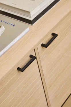 ACTONA GROUP Sideboard »Kensington« Anrichte, 4 Türen und 4 Böden weiss pigmentiertEiche, 180x40x80cm