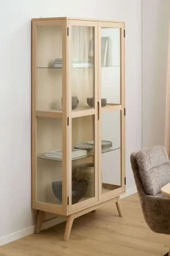 ACTONA GROUP Vitrine »Marte« ölbehandeltes Eiche Furnier, 2 Türen, klar Glas, 94x40x192 cm
