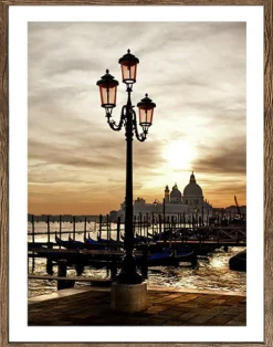 Bönninghoff Bild mit Rahmen »Wandbild gerahmt LATERNE 40x50 cm – Wanddeko modern« Europa | Gebäude | Italien | Landschaft | Sonnenaufgang & -untergang | Venedig 1 Stk. tlg. mit dekorativem Rahmen