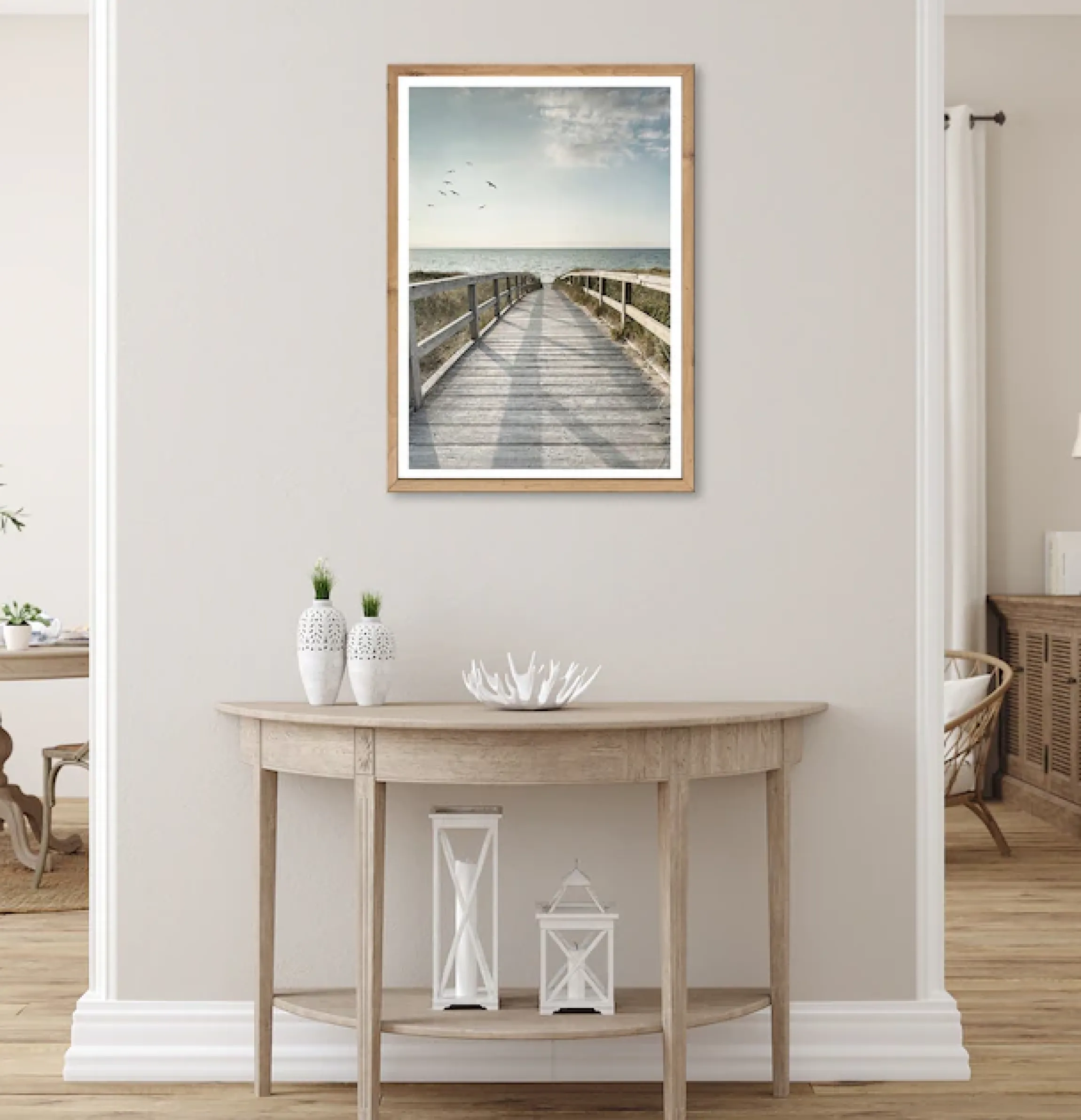 Bönninghoff Bild mit Rahmen »Wandbild gerahmt STEG ZUM MEER 50x70 cm – Maritime Küsten Deko« Meer | Natur | Steg | Strand | Vögel 1 Stk. tlg. mit dekorativem Rahmen
