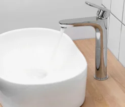 CORNAT Waschtischarmatur »"Denia" - Verchromter Messingkörper - Hohe Auslaufhöhe« Ohne Ablaufgarnitur / Wasserhahn fürs Bad / Waschbecken-Armatur