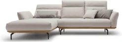 Creation BY ROLF BENZ Ecksofa »CR.460 Designsofa, verstellbare Rückenlehne, hochwertig & bequem« Sockel in Nussbaum, Winkelfüße in Umbragrau, Breite 298 cm