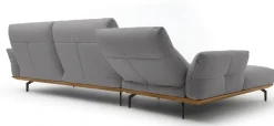Creation BY ROLF BENZ Ecksofa »CR.460 Designsofa mit erstklassigem Sitzkomfort« Sockel in Nussbaum, Winkelfüße in Umbragrau, Breite 338 cm
