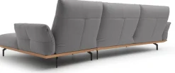 Creation BY ROLF BENZ Ecksofa »CR.460, Design-Sofa der Extraklasse, verstellbare Rückenlehne, L-Form« Sockel in Eiche, Winkelfüße in Umbragrau, Breite 338 cm