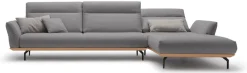 Creation BY ROLF BENZ Ecksofa »CR.460, Design-Sofa der Extraklasse, verstellbare Rückenlehne, L-Form« Sockel in Eiche, Winkelfüße in Umbragrau, Breite 338 cm