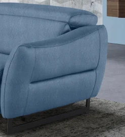 Egoitaliano 2,5-Sitzer »Dafne, elegantes Designsofa mit hohem Sitzkomfort« wahlw. mit elektrischer Relaxfunktion, Kopfteile manuell verstellbar