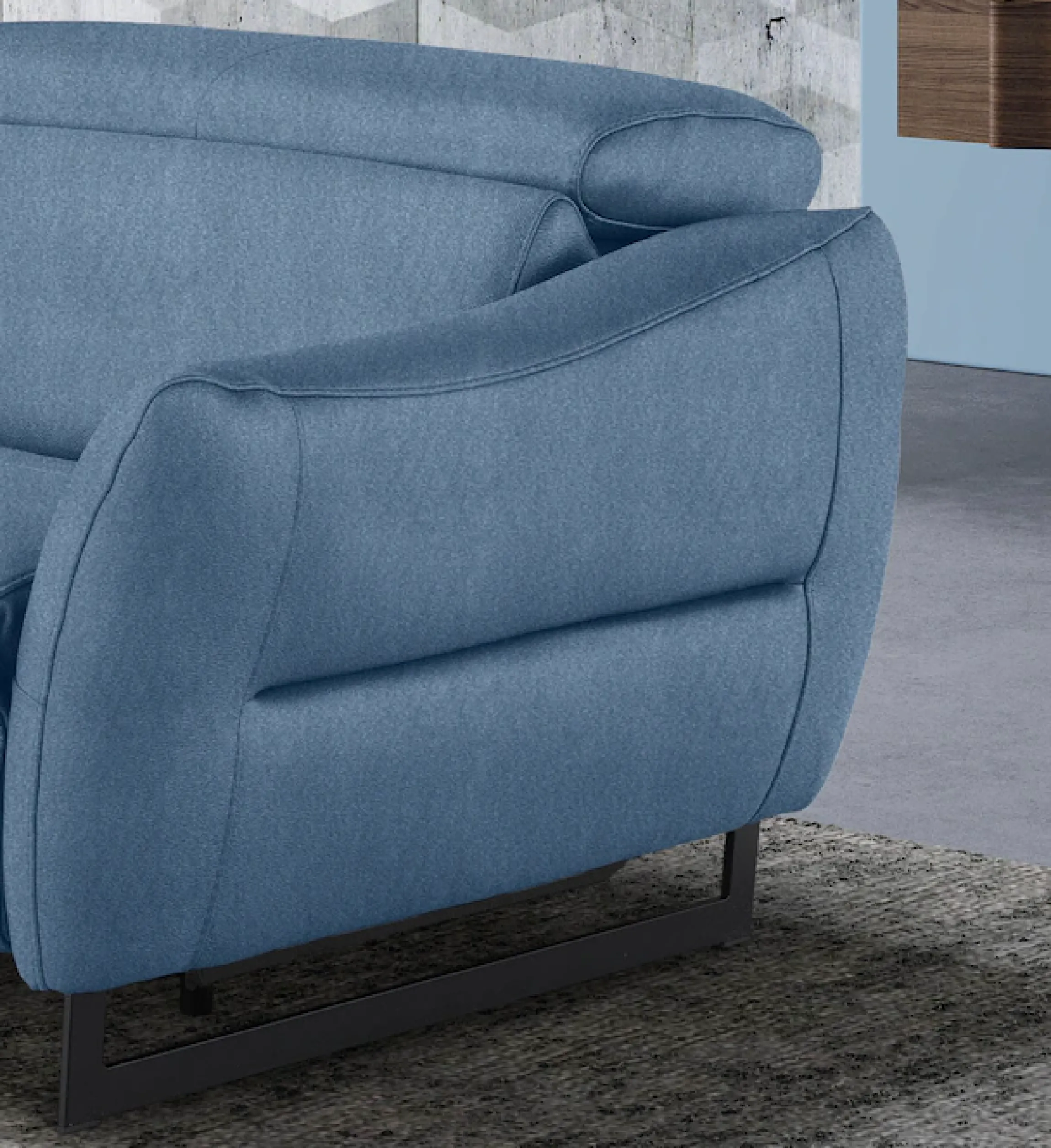 Egoitaliano 2,5-Sitzer »Dafne, elegantes Designsofa mit hohem Sitzkomfort« wahlw. mit elektrischer Relaxfunktion, Kopfteile manuell verstellbar