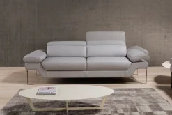 Egoitaliano 2,5-Sitzer »Princess, Designsofa und super bequem, tolle Detailverarbeitung« inkl. verstellbarer Kopfteile