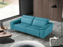 Egoitaliano 2,5-Sitzer »Suzette, Designsofa mit elektrischen Komfortfunktionen, edel & bequem« inkl. 2 elektronischer Relaxfunktionen, Rücken- und Fußteilfunktion