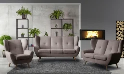 exxpo - sofa fashion 3-Sitzer »ALVESTA, Loungesofa, Küchensofa, hoher Sitzkomfort, Ohrenbackensofa« gemütliche Rückenlehne, mit Knopfheftung und hohen Holzfüßen, in Cord