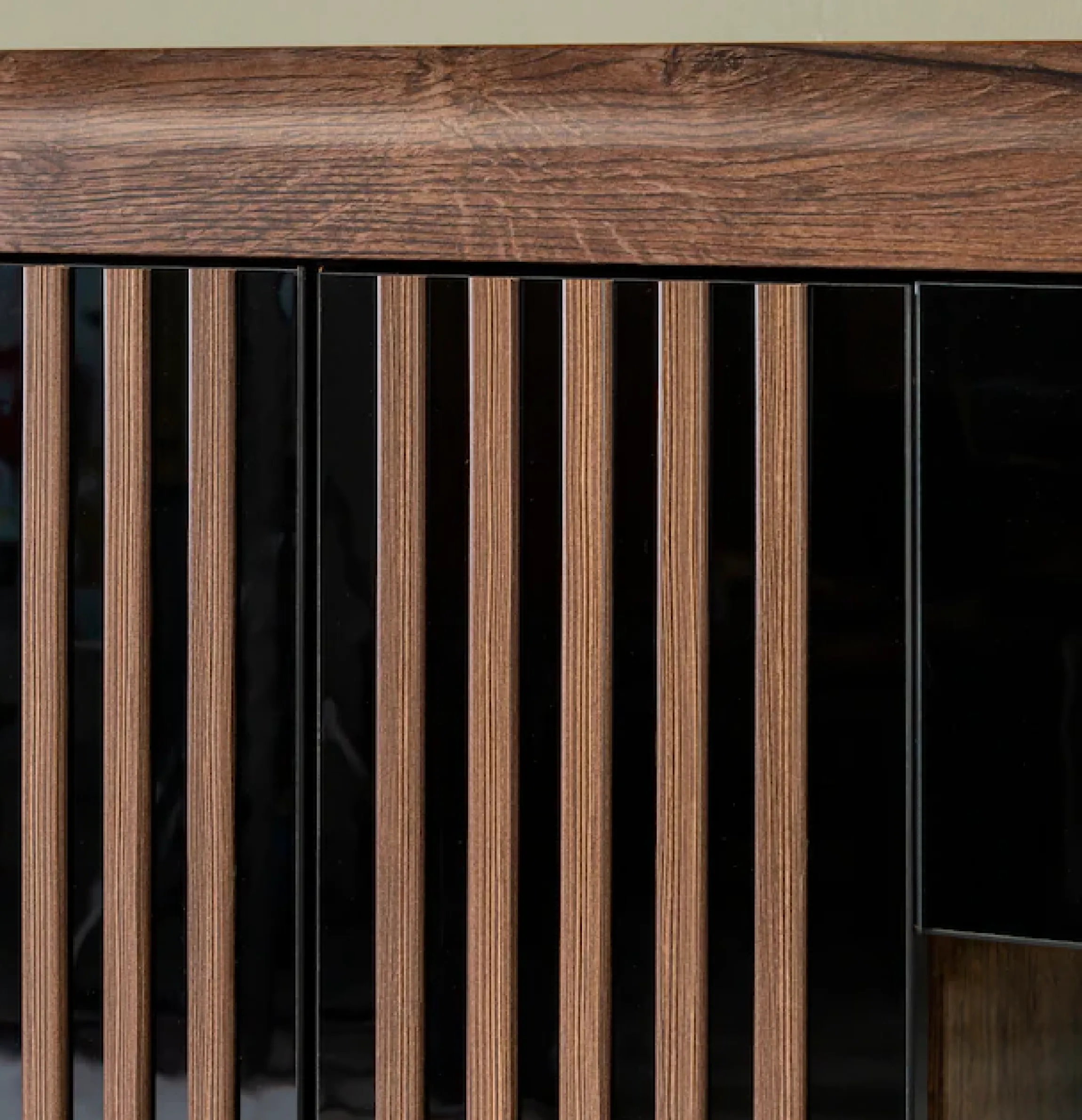 FORTE Highboard »Savona« Höhe 161 cm, inkl. Sockelbeleuchtung