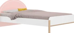 Gami Jugendbett »Einzelbett, Kinderbett, mit LED-Beleuchtung am Kopfteil, 90x200 cm« Elegantes Design für eine sanfte und feminine Atmosphäre.