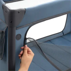 Hauck Baby-Reisebett »Play N Relax Center, dark blue« inkl. Neugeboreneneinhang, Wickelmulde, Ausstieg, Räder