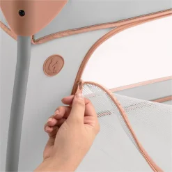 Hauck Baby-Reisebett »Sleep N Play Go Plus, Dusty Cork« mit integrierten Rädern; Vorderausstieg
