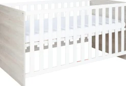 Home affaire Babyzimmer-Komplettset »Geert« Set, Kinderbett, Regal, Schrank, Wickelkommode, 4 Stk. tlg. Made in Germany; mit Kinderbett, Regal, Schrank und Wickelkommode