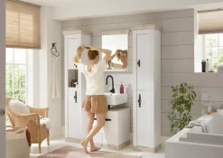 Home affaire Badspiegel »Florenz, Spiegel im Landhausstil« in Pinie Weiß, mit Ablagefläche, Breite 60 cm