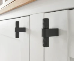Home affaire Buffet »Bristol, Bücherschrank im Landhausstil, moderner Hochschrank« schwarze Metallgriffe, elegante Kranzoptik, mit Beleuchtung
