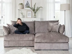 Home affaire Ecksofa »Casa XXL L-Form, B: 247 cm« 4 Zierkissen, Mega-Sofa, in Cord oder Chenille-Struktur, Federkern