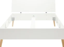 Home affaire Einzelbett »Merle Bettgestell mit Massivholzfüßen Außenmaße 145/20/92 cm (B/T/H)« in skandinavischem Design, Liegefläche 140x200cm