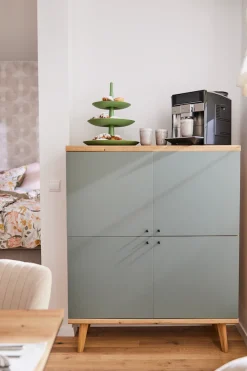 Home affaire Highboard »MAVAS« in moderner Trendfarbe, Griffe aus Metall (Schwarz), Höhe 134 cm
