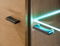 Home affaire Highboard »Soleto, moderner Schrank, Vitrine in Eiche Evoke« zeitlos, schwarze Griffe aus Metall, ausreichend Stauraum