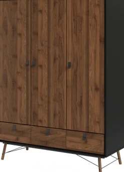 Home affaire Kleiderschrank »RY« mit 3 Türen und 3 Schubladen, Breite/Höhe 150/200 cm