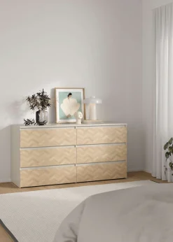 Home affaire Kommode »Maise in Holzoptik mit elegantem Fischgrätmuster« Fischgrätdekorfronten für einen modernen Wohnstil