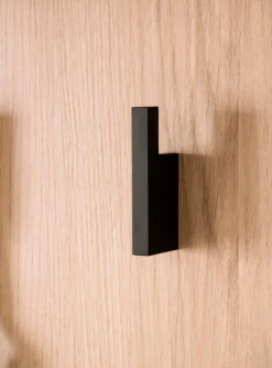 Home affaire Kompaktgarderobe »Torge, Garderobe mit Stauraum, Garderobenschrank im Scandic Design« in zwei Farben, viel Stauraum, 107 cm breit, für kleine Räume geeignet