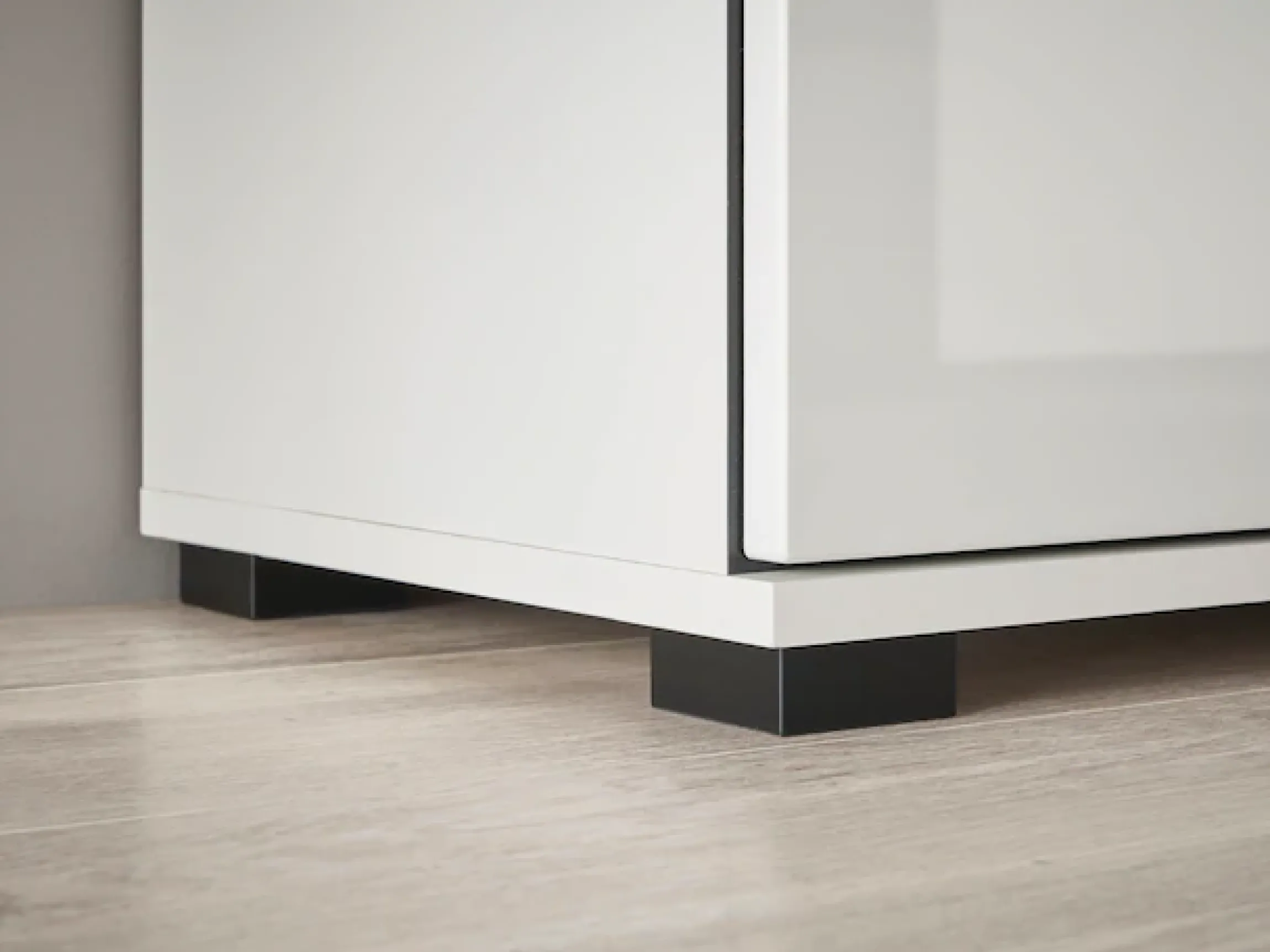 Home affaire Lowboard »Cantara, TV-Unterteil modern, Kommode in Eiche Evoke, Weiß o Kaschmir« schwarze Stangengriffe, ausreichend Stauraum, vielseitig einsetzbar