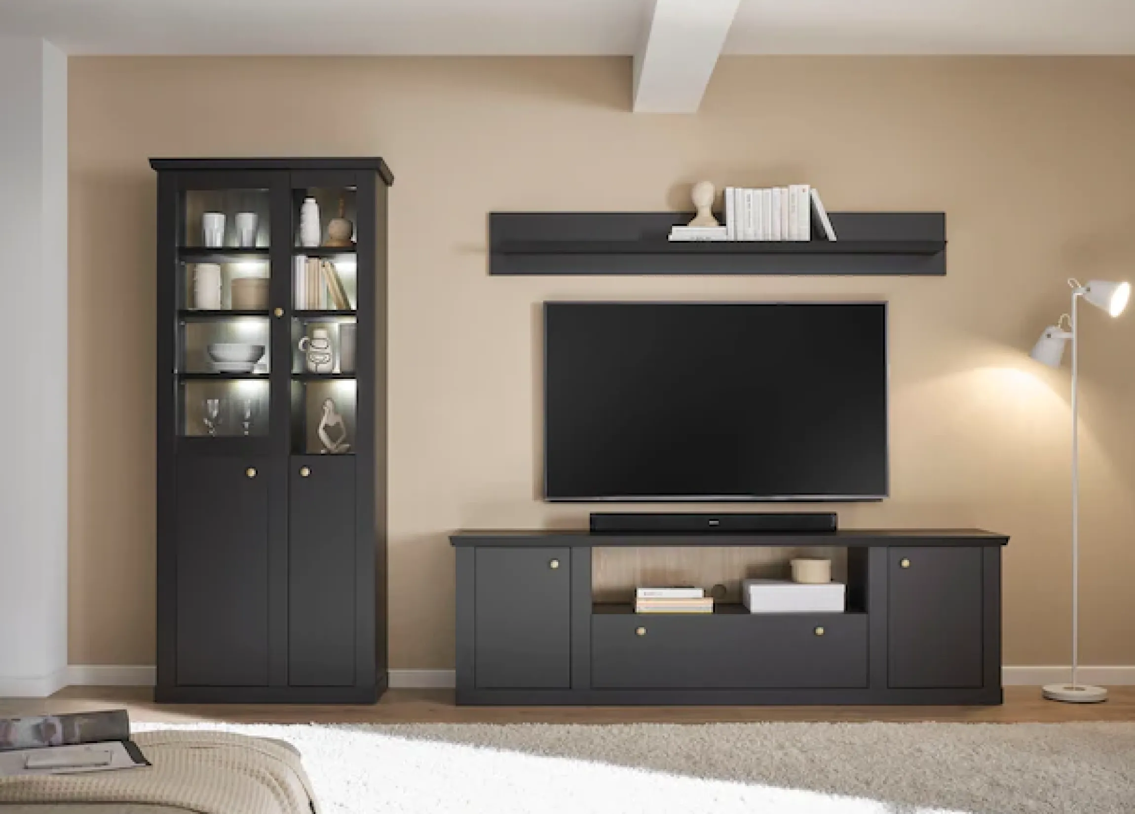 Home affaire Lowboard »Lincoln, moderner TV-Schrank, schwarze Kommode, TV-Unterschrank« edles Design, messingfarbene Knopfgriffe, in 2 Größen verfügbar