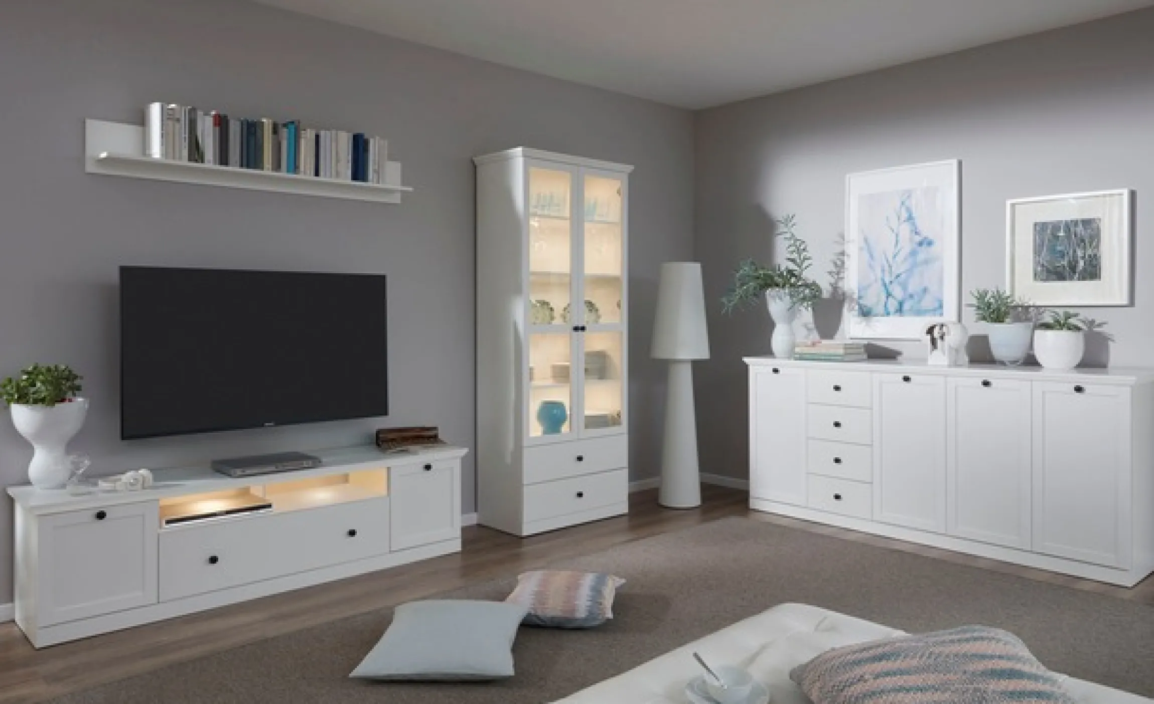Home affaire Lowboard »Örebro« Kommode, zeitloser Landhausstil, Beleuchtung optional
