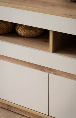 Home affaire Lowboard »Sonora, moderner TV-Unterschrank, Kommode in Eiche Artisan, TV-Schrank« filigrane Rahmenoptik, ausreichend Stauraum, vielseitig einsetzbar