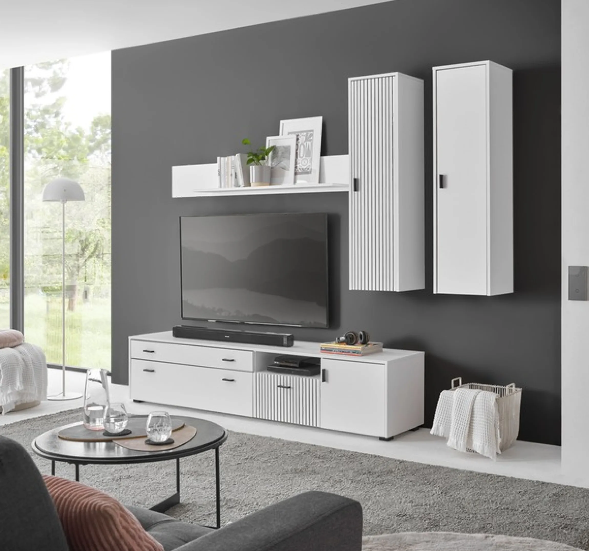 Home affaire Mehrzweckschrank »Hudson« in moderner Trendfarbe, Griffe aus Metall (Schwarz), Höhe 120 cm