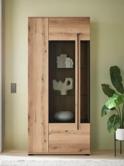 Home affaire Vitrine »Cantara, Vitrinenschrank in Eiche Evoke oder weiß, Standvitrine« schwarzer Stangengriff, ausreichend Stauraum, vielseitig einsetzbar