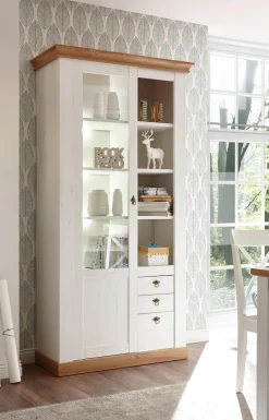 Home affaire Vitrine »Cremona, Hochschrank im Landhausstil, Glasvitrine« Metallgriffe, ausreichend Stauraum, vielseitig einsetzbar, 204 cm hoch