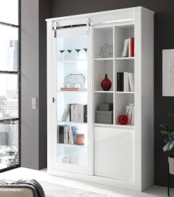Home affaire Vitrine »Daytona, moderner Hochschrank, Glasvitrine in Weiß Hochglanz« mit Schiebetürenbeschlag in Chrom-Optik, ausreichend Stauraum