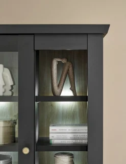 Home affaire Vitrine »Lincoln, Hochschrank im Landhausstil, moderne Glasvitrine« edles Design, messingfarbene Knopfgriffe, vielseitig einsetzbar