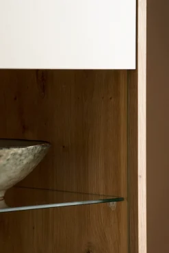 Home affaire Vitrine »Sonora, moderne Glasvitrine, Stauraumelement, Schrank« filigrane Rahmenoptik, ausreichend Stauraum, vielseitig einsetzbar