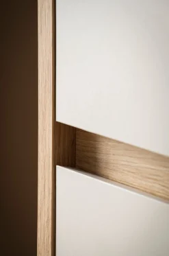 Home affaire Vitrine »Sonora, moderne Glasvitrine, Stauraumelement, Schrank« filigrane Rahmenoptik, ausreichend Stauraum, vielseitig einsetzbar