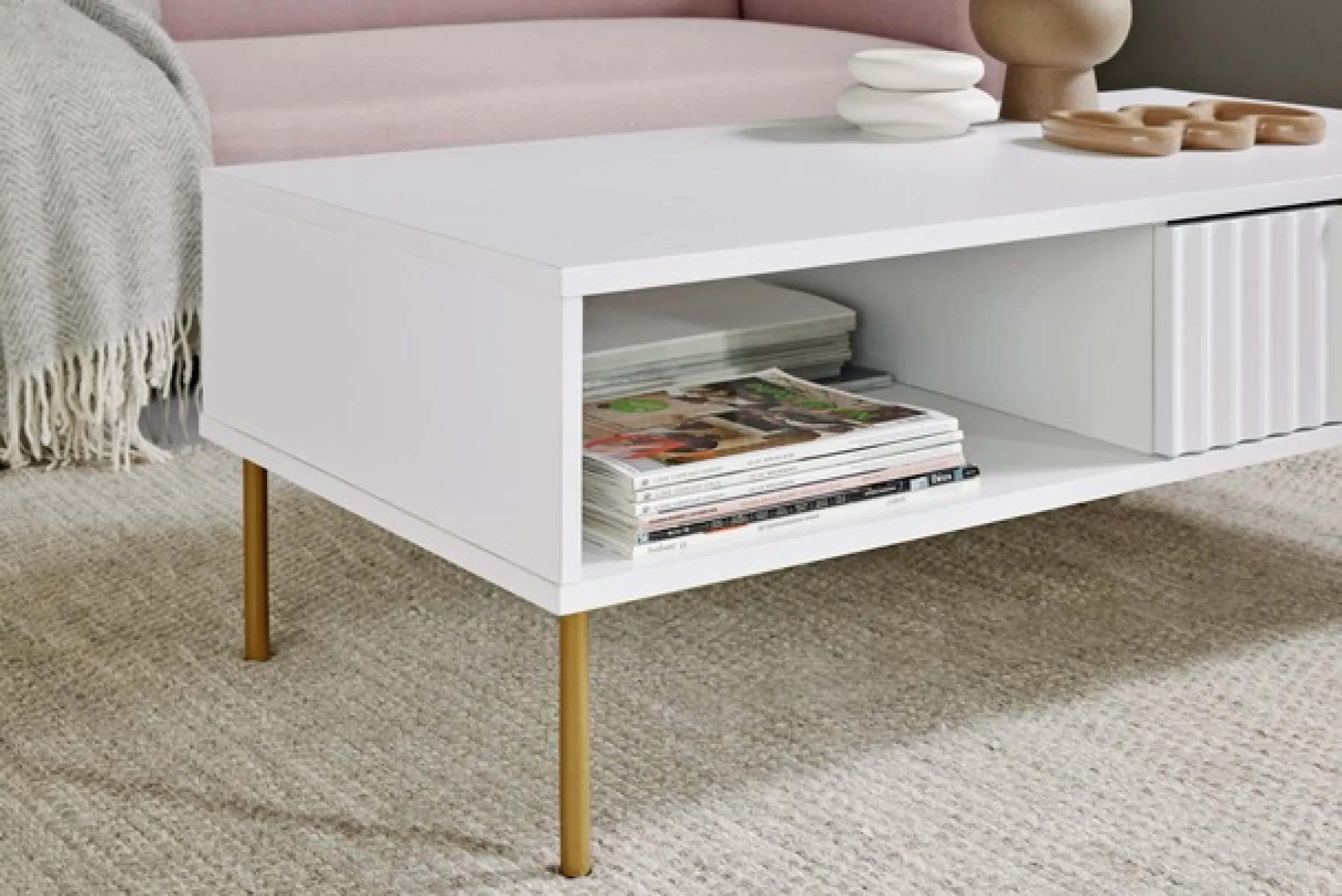 Jahnke Couchtisch »CARVE COFFEE SK« 1 Stk. tlg. Couchtisch mit Schublade und Fach, Gold-Look, raffiniertes Design