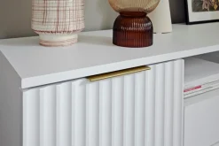 Jahnke TV-Board »CARVE TV 140« 1 Stk. tlg. Edle Gold-Applikationen, Fronten in Wellendesign, 140 cm
