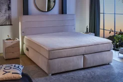 Jockenhöfer Gruppe Boxspringbett »Livia« inklusive LED-Beleuchtung, 4x USB-Ladeports, 7-Zonen-TTFK-Matratze