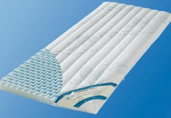 Julius Zöllner Babymatratze »Dr. Lübbe Air Plus, Allergiker geeignet (Hausstauballergiker)« 5 cm hoch Raumgewicht: 5 kg/m³ 1 Stk. tlg. Matratze für Stubenwagen, Größe: 47x82 cm