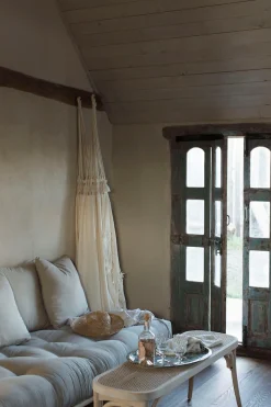 Karup Design Daybett »Senza, Sofa, mit Futonmatratze, minimalistisch, massives Kiefernholz« Handgefertigt, skandinavisches Design, vielseitig, schlichter Stil