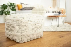 Kayoom Pouf »Bohist 425 50cm x 50cm, Strukturen mit Fransen und Quasten« 1 Stk. tlg. handgefertigt, Unikat, sehr gut kombinierbar, vielfältig im Einsatz