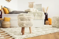 Kayoom Sitzhocker »Hocker Bohist 425, charaktergebende Strukturen mit Fransen und Quasten« 1 Stk. tlg. handgefertigtes Unikat, Boho-Style, gut kombinierbar