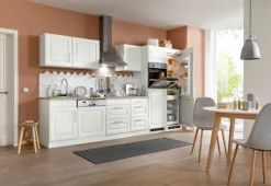 KOCHSTATION Küchenzeile »KS-Stockholm – Küche mit hochwertiger und detailreicher Landhausfront« Breite 340 cm, wahlweise mit E-Geräten,mit MDF-Fronten