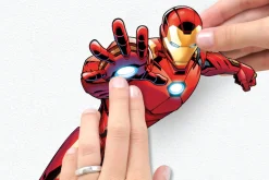 Komar Wandtattoo »Avengers Crew - Größe 50 x 70 cm« selbstklebend, Wandsticker, Kinderzimmer