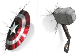Komar Wandtattoo »Avengers Powerful Weapons - Größe 50 x 70 cm« selbstklebend, Wandsticker, Kinderzimmer